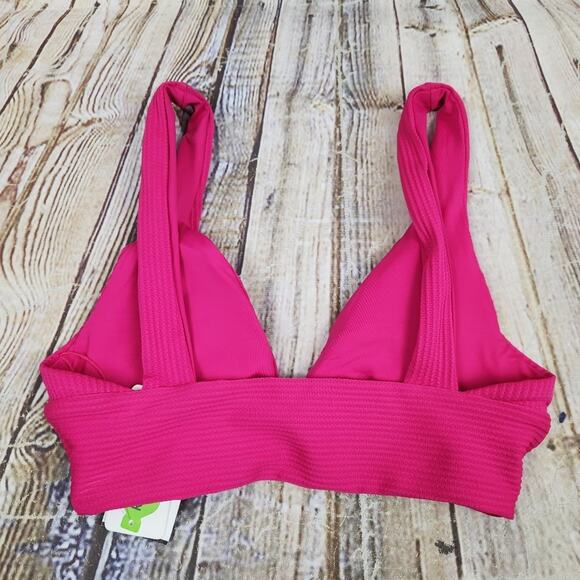 L*Space Fisher Bikini Top in Bougainvillea Pink Size Small NWT - Picture 3 of 5